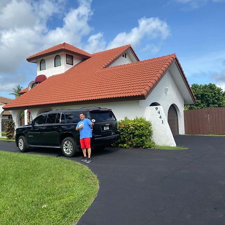 Remodeled And Comfortable Rv - Free Parking Miami Buitenkant foto