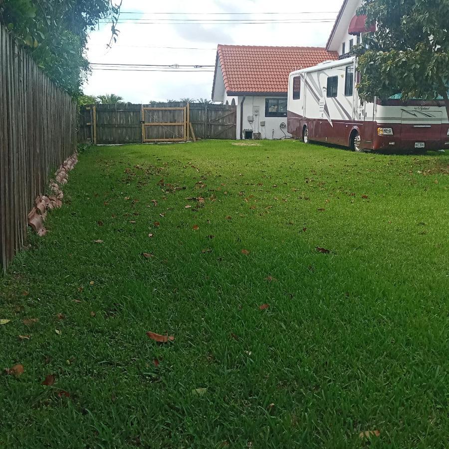 Remodeled And Comfortable Rv - Free Parking Miami Buitenkant foto