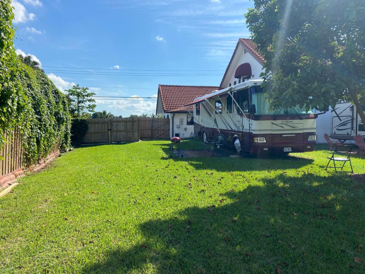 Remodeled And Comfortable Rv - Free Parking Miami Buitenkant foto
